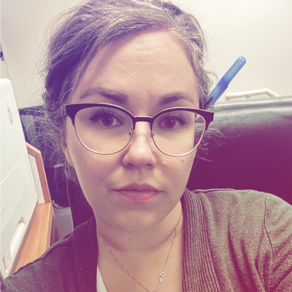 Meet your Posher, Jessica - Picture 4 of 4